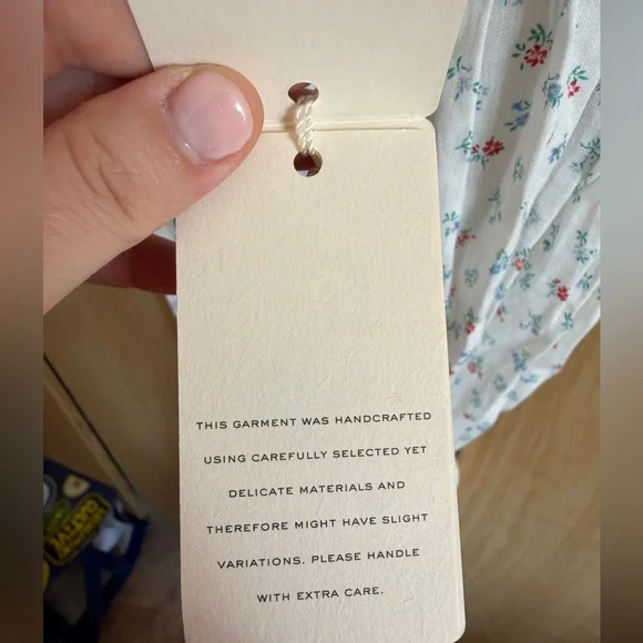 Doên Floral Ruffle Strap dress - Picture 4 of 9